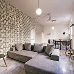 Trasteverehome - Elegant Stay Near Villa Farnesina Ferienhaus Rom