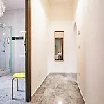 Trasteverehome - Elegant Stay Near Villa Farnesina Ferienhaus Rom