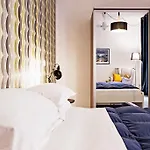 Trasteverehome - Elegant Stay Near Villa Farnesina * Rom