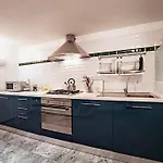 Trasteverehome - Elegant Stay Near Villa Farnesina * Rom