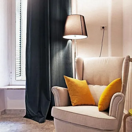 Casa vacanze Trasteverehome - Elegant Near Farnesina