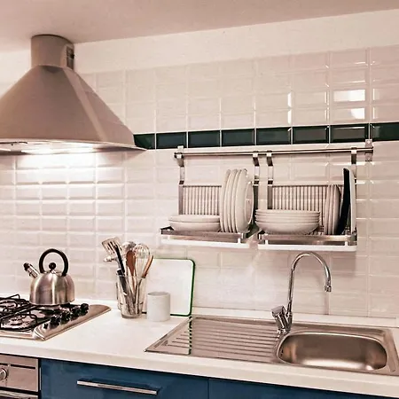 Trasteverehome - Elegant Near Farnesina Roma